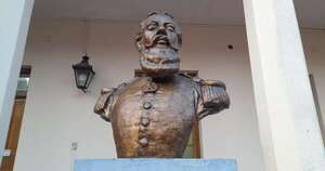 La Nación / Presidente de la ANR recuerda aniversario de Bernardino Caballero