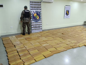 Cae cargamento de más de 1.000 panes de marihuana en Amambay
