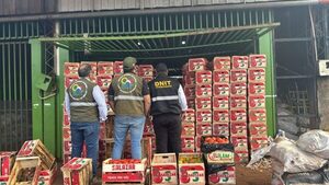 Incautan productos frutihortícolas por presunto contrabando en el Abasto