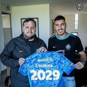 Gastón Olveira seguirá en Olimpia: la renovación que alarga su trayectoria en el Decano - 1000 Noticias