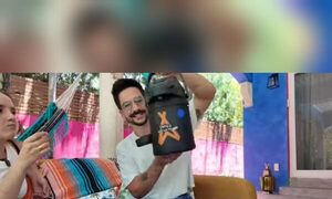 (VIDEO)Camilo y Evaluna halagaron el mbejú y tereré