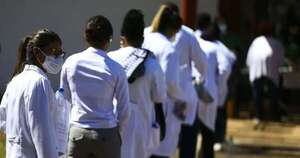 Diario HOY | Estudiantes brasileños “invaden” Paraguay para estudiar Medicina