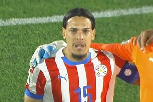 Versus / El emotivo video de la Albirroja por el día del Himno Nacional