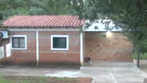 Delincuentes armados toman de rehén a familia en Areguá