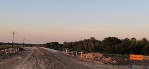 Avanzan obras del Lote 4 de la ruta PY12 pese a exigentes condiciones del terreno chaqueño - .::Agencia IP::.