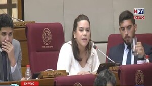 Diputada Johanna Ortega dispara contra contralor por caso nenecho