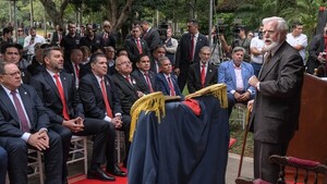 HC pide a Aliana "prepararse ya" para la Presidencia, en acto por natalicio de fundador del Partido Colorado
