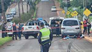 Mujer de 73 años pierde la vida tras ser arrastrada por un minibús en Bella Vista