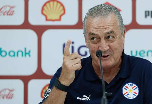 La anécdota que contó Mac Allister del “filósofo” Gustavo Alfaro - Fútbol - ABC Color