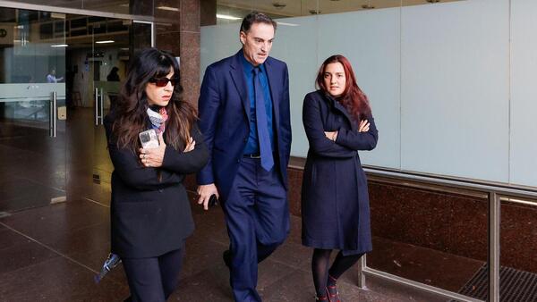 El juicio de Maradona se suspende por una semana por acusación de parcialidad de una jueza
