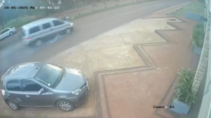 Brasileña murió arrollada por un vehículo al cruzar la ruta - trece
