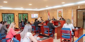 Intendente Prieto suspende sesión para reunirse con concejales en medio de investigaciones - ADN Digital