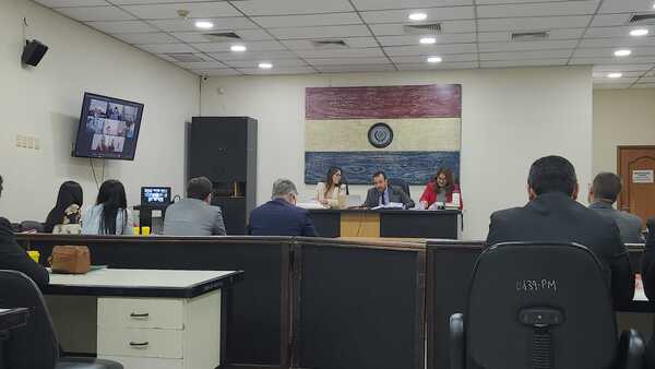 Barrabravas que traficaban drogas reciben penas de hasta 13 años de cárcel - El Observador