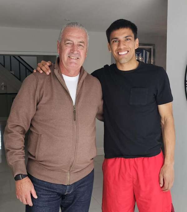 Gustavo Alfaro se reúne con Diego Gómez - Selección Paraguaya - ABC Color