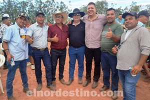 Junto al intendente local, gobernador Juancho Acosta participa de inauguración oficial del nuevo local del Club Hípico Bella Vista  - El Nordestino