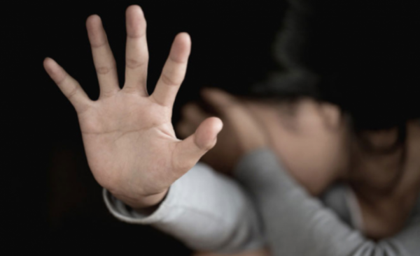 Prisión para constructor por supuesto abuso sexual de una menor