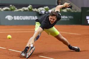 Tenis: Hurkacz progresa en una jornada de lluvia; el brasileño Sell, eliminado - Polideportivo - ABC Color