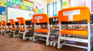 Gobierno entrega más de 132.000 muebles escolares antes de lo previsto