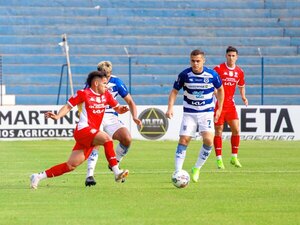 Versus / El súper miércoles inicia con General Caballero y 2 de Mayo en Mallorquín