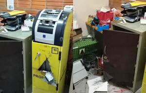 Robo de película en supermercado de Mora Cué •