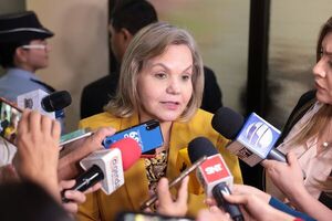 Hablar de "concordia" es "traicionar al Partido Colorado", dice senadora - 1000 Noticias