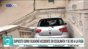 Supuesto ebrio ocasionó accidente en la Escalinata y se dio a la fuga