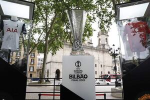 Tottenham vs. Manchester United: A qué hora juega hoy y dónde ver en vivo en la final de la Europa League - Fútbol Internacional - ABC Color