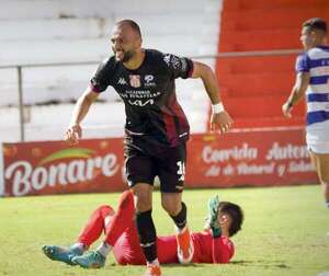 General Caballero JLM: González Vázquez, un gol a favor y otro en contra - Fútbol - ABC Color