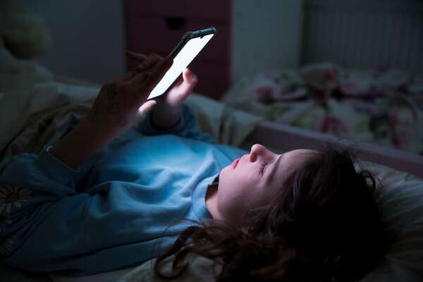 Preadolescentes y redes: más tiempo online, más riesgo de depresión - Ciencia - ABC Color