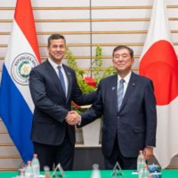 Paraguay es elevado a socio estratégico de Japón tras reunión bilateral entre el presidente Peña y el primer ministro Ishiba :: Presidencia de la República del Paraguay