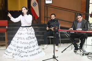 Andrea Valobra recibe homenaje tras cautivar en España con “Melancoliaite” - Música - ABC Color
