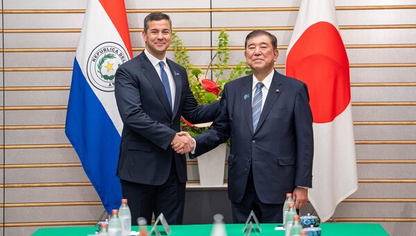 Japón eleva el status de la relación de Paraguay