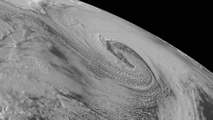 Aurora, el modelo de IA de Microsoft que afina la predicción de ciclones y olas oceánicas