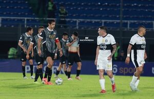 Versus / Olimpia frena a Libertad, que ya lleva 7 partidos sin ganar
