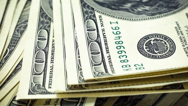 Analista observa una menor presión sobre el precio del dólar