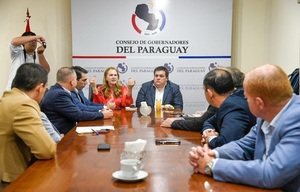 Salud y gobernadores apuestan al trabajo conjunto para fortalecer sistema sanitario - .::Agencia IP::.