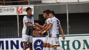 Intermedia: Tacuary remonta ante el Potro y llega a la cima