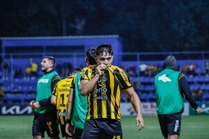 Versus / Guaraní, el gran ganador de la fecha 20 del torneo Apertura 2025