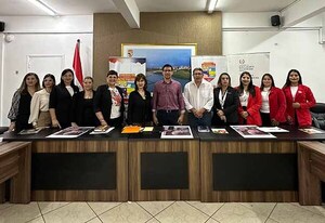 Presentan Programa de Alfabetización Bilingüe Guaraní–Castellano que apuesta a la educación inclusiva en Alto Paraná | DIARIO PRIMERA PLANA