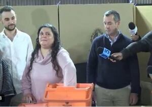 Candidato uruguayo gana la alcaldía por sorteo - Mundo - ABC Color