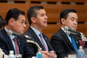 Peña presenta potencial económico de Paraguay ante la principal federación empresarial de Japón - El Trueno