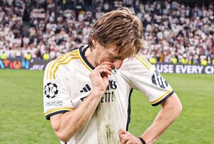 Versus / Luka Modric anuncia que deja el Real Madrid