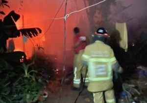 Bomberos controlan incendio en casa de Trinidad sin heridos