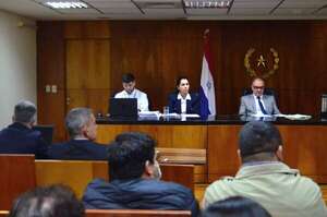 Esposa y madre del diputado Esteban Samaniego afrontaron audiencia preliminar - Política - ABC Color