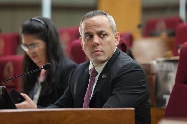 Intervención de CDE: contralor es “del equipo de Cartes”, según senador - Política - ABC Color