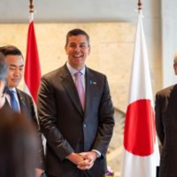 Presidente Peña agradece a JICA por su cooperación con Paraguay y distingue a funcionarios japoneses por su labor en el país :: Presidencia de la República del Paraguay