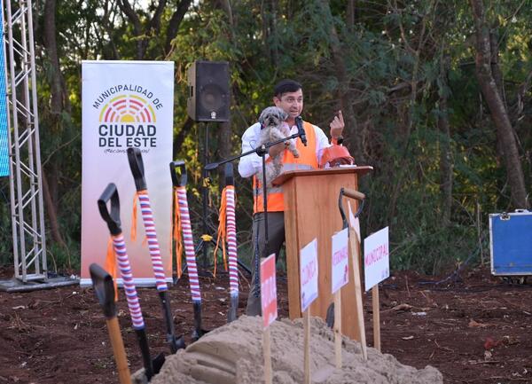 Construcción de la clínica veterinaria municipal representa un gran avance - La Clave