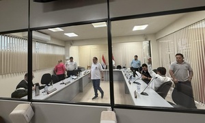 La sesión de la Junta Municipal de Coronel Oviedo duró una hora y costó G. 48 millones - OviedoPress