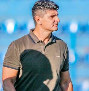 Independiente CG, quinto club en cambiar de timón - Fútbol de Intermedia - ABC Color