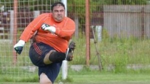Cuestión de peso: organizan torneo para arrieros que tengan 100 kilos para arriba